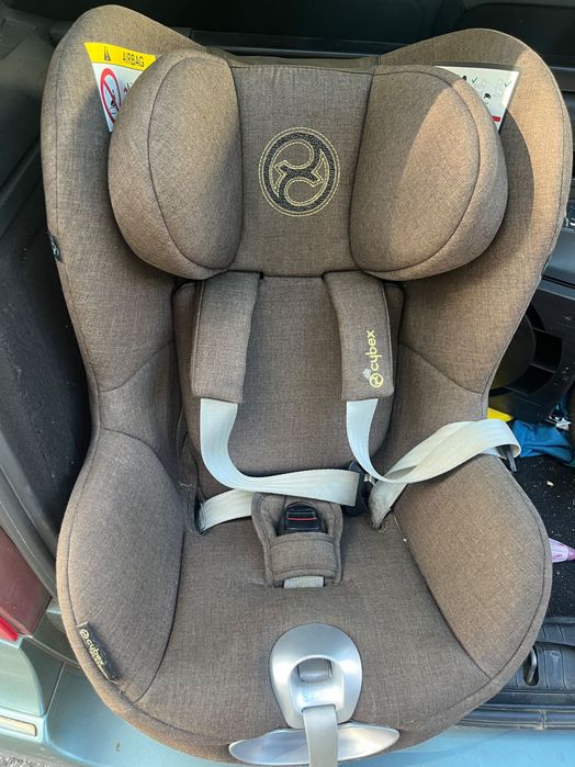 Cybex sirona z2 + isofix