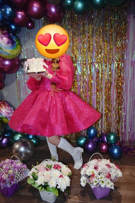 Шикарні святкові сукні!