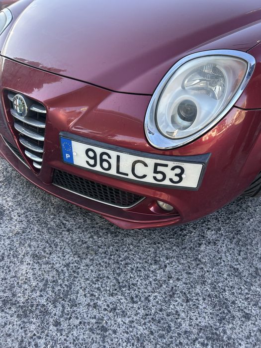 Vende se alfa romeu mito