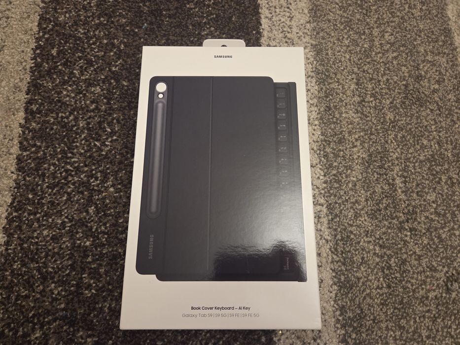 Oryginalny Samsung Book Cover Keyboard do Galaxy S9, S9 5G, S9 FE 5G