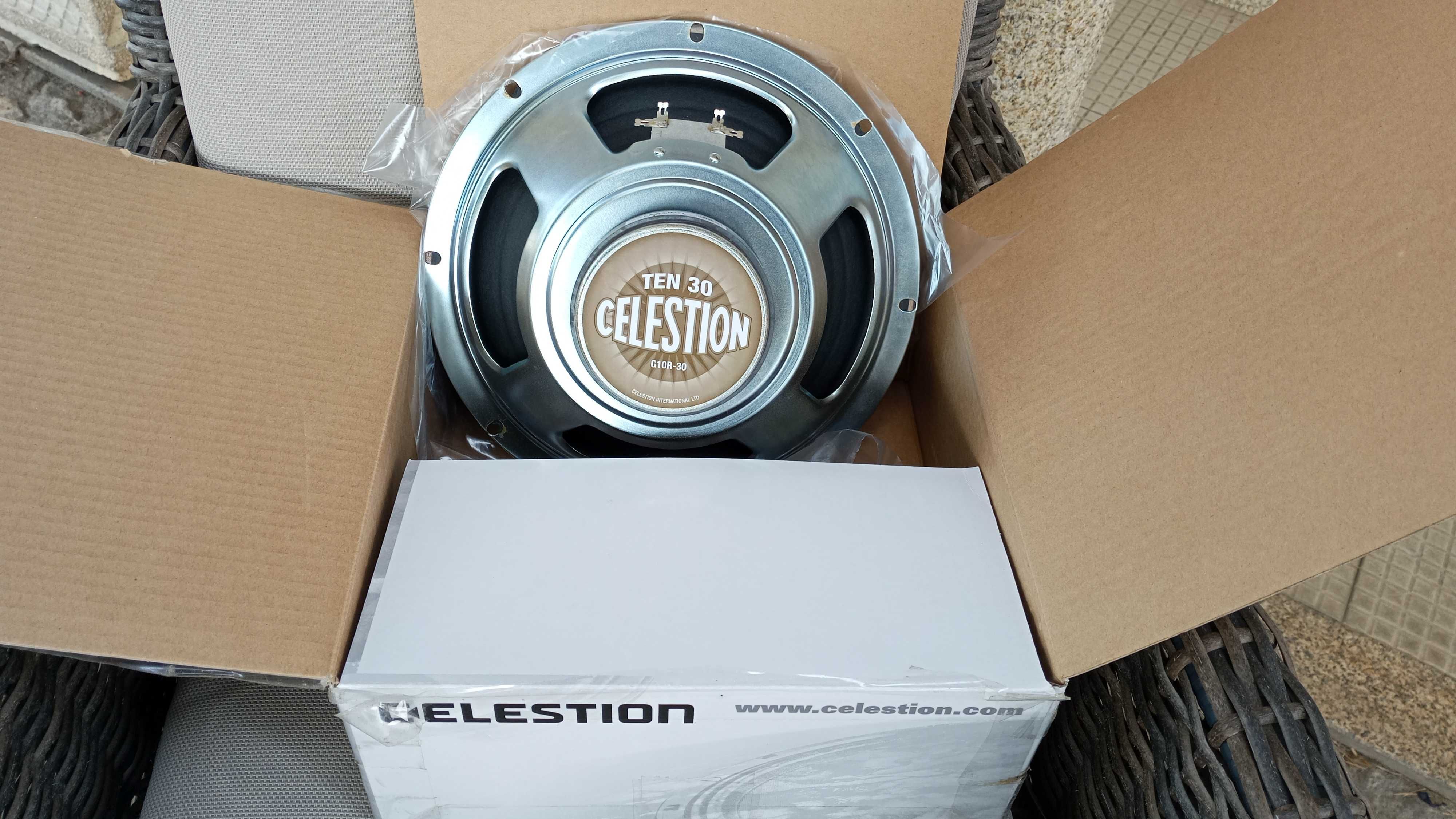 Altifalantes Celestion de 10" TEN30 e G10 VT Jr para guitarra NOVOS