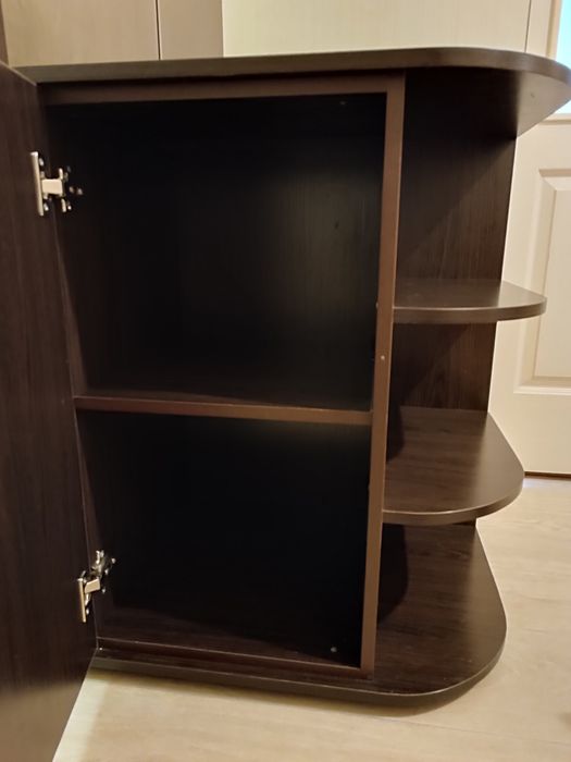 Шафа-купе для одягу кольору венге