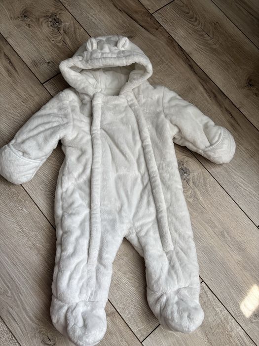 демісезонний комбінезон 3-6 міс
