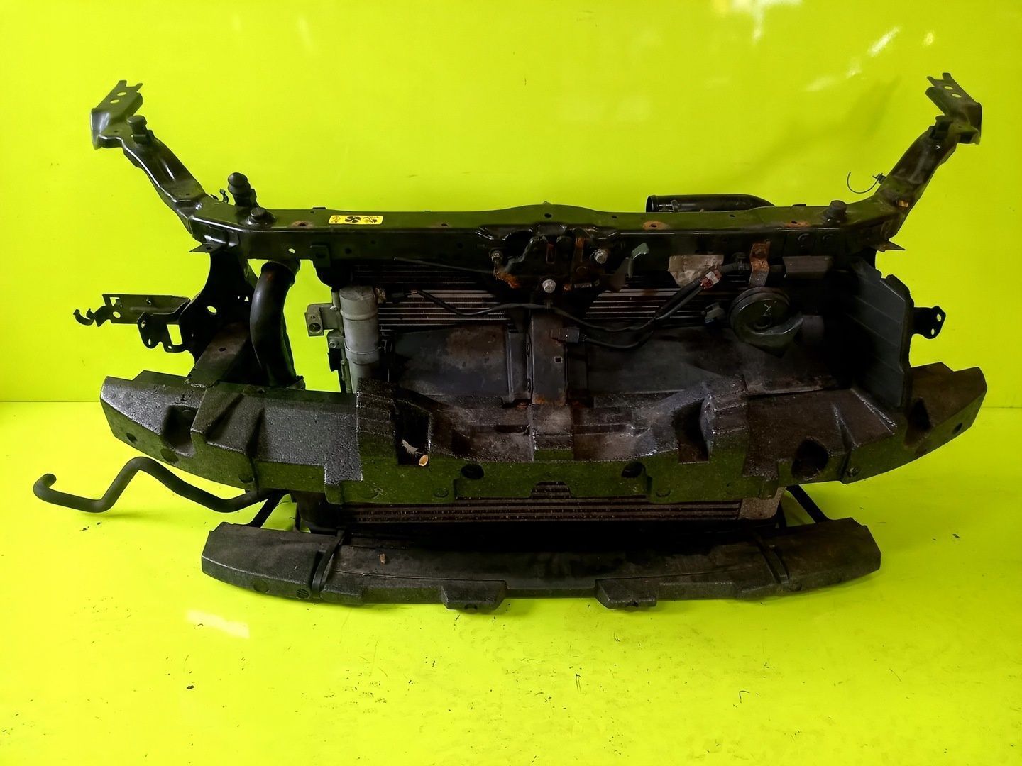 PAS WZMOCNIENIE CHŁODNICE 1.5 DCI NISSAN QASHQAI J10 11R
