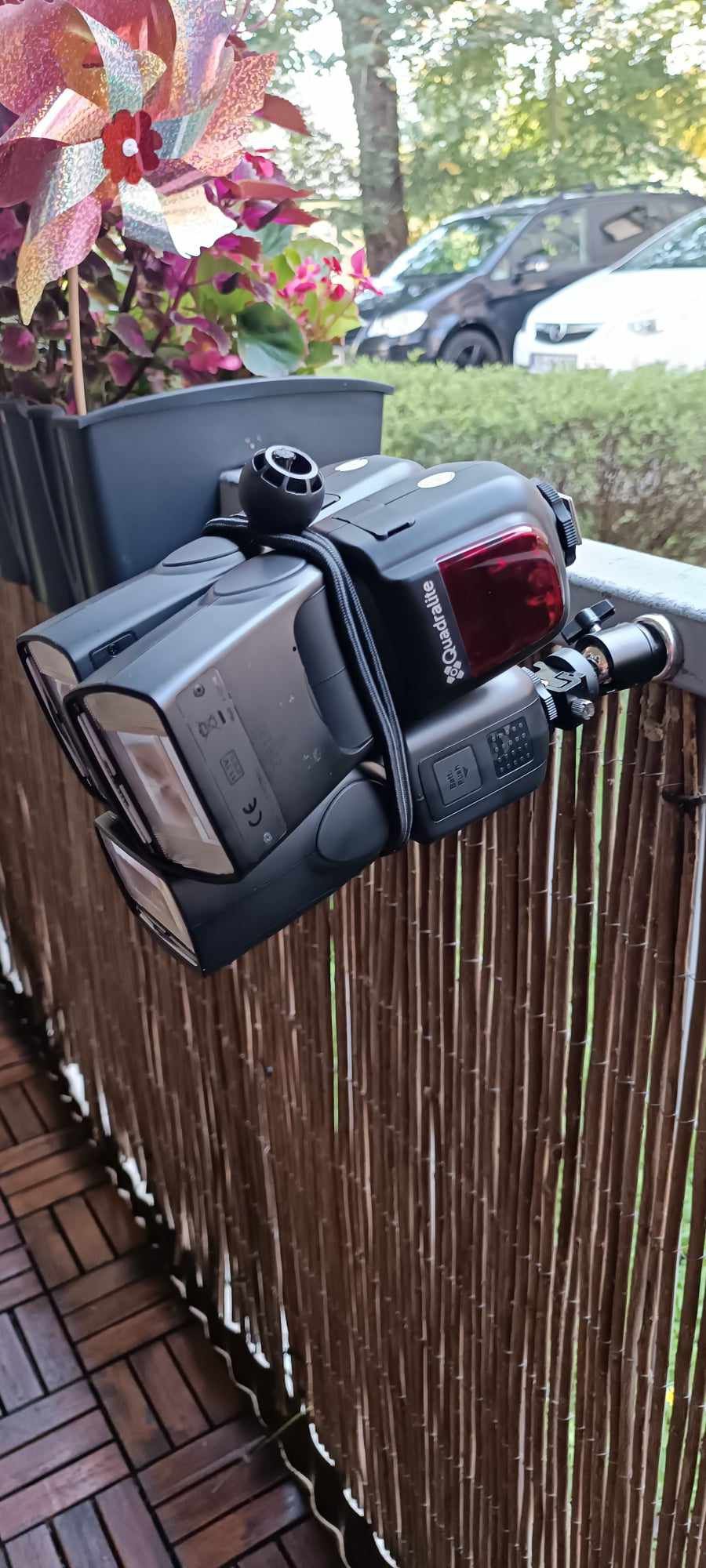 Uchwyt magnetyczny do lamp reporterskich
