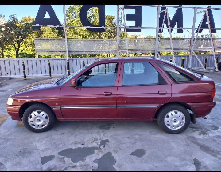 Ford Escort 1.3 Gasolina