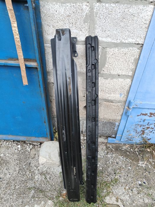 Усилитель заднего бампера с абсорбером VW GOLF 5, 6 универсал, оригина