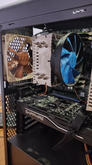 xeon  e5 2696 v2/rx470 8gb
Озу 8х8/64 gb

Вентилятори Noctua