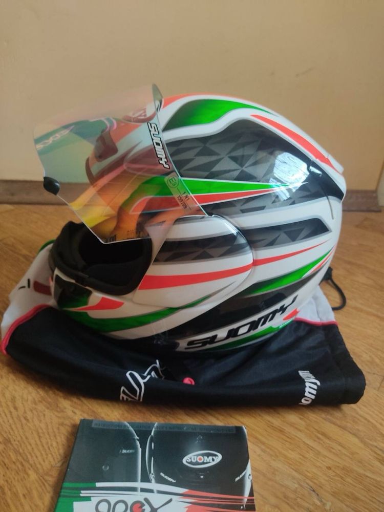 Італійський шолом Suomy CASCO SY APEX ITALY