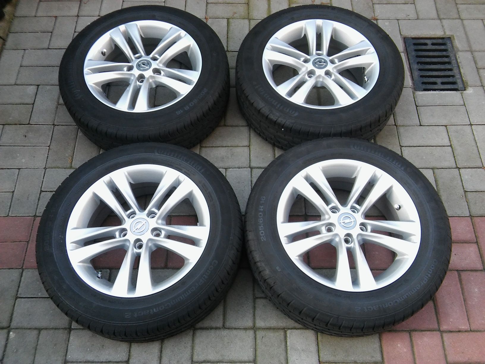 Alufelgi 16" 5x105 z oponami Continental Opel Astra J Mokka, Chevrolet