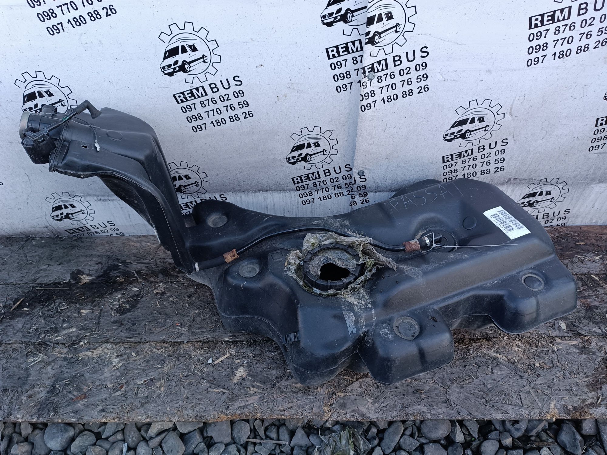 Паливний бак VW Passat B5 Skoda SuperB 1.9 бак топлива Пассат шкода