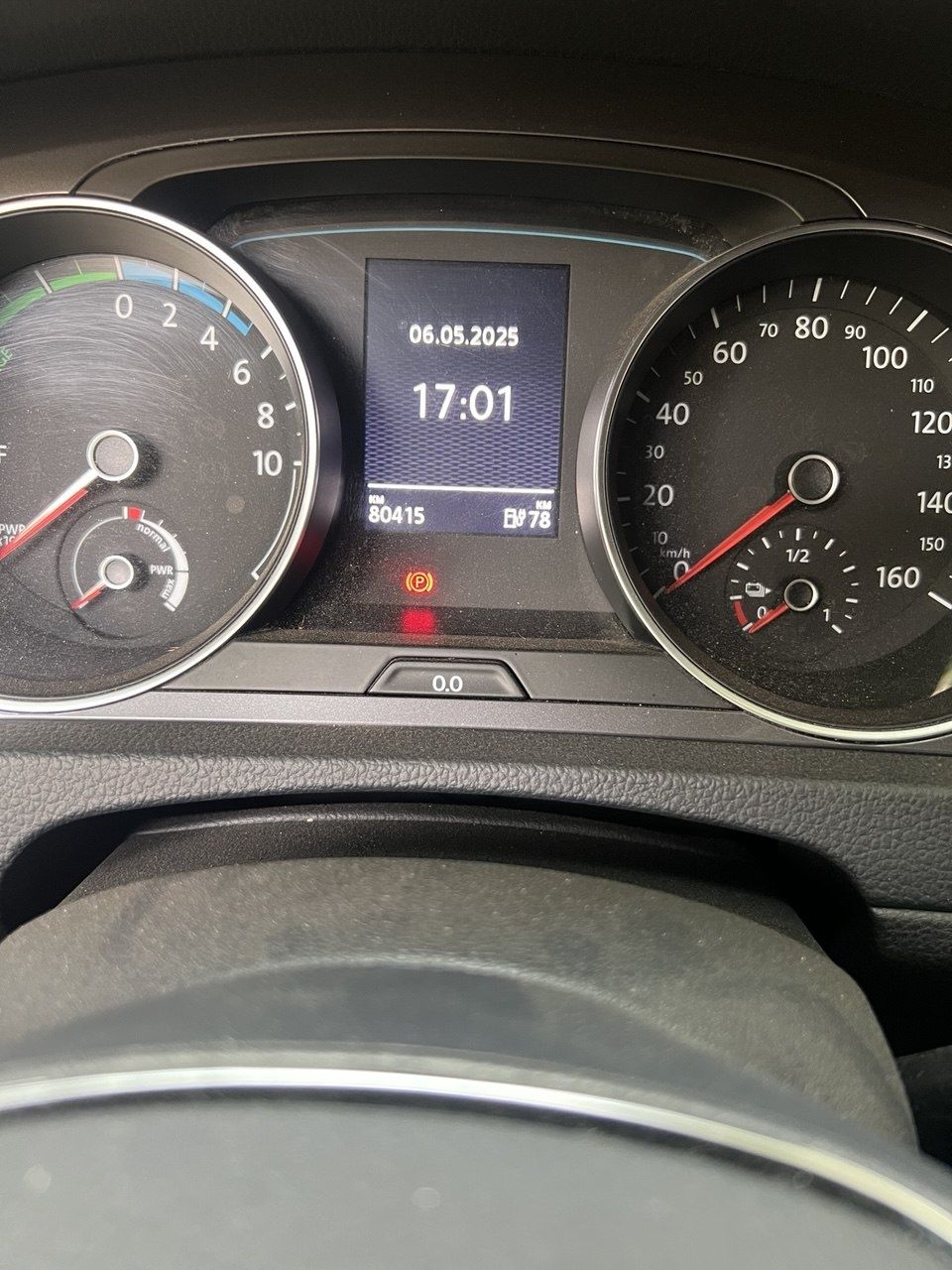 Volkswagen e-golf 2015 отличный городской вариант