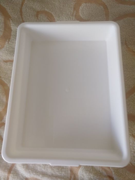 Tace/pojemniki, cena za 8 sztuk