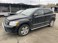 Na części Dodge Caliber 1.8 skrzynia DD7/T335 kod lakieru PXR