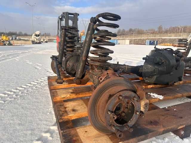 Mosty napędowe osie zwolnice Mercedes Unimog