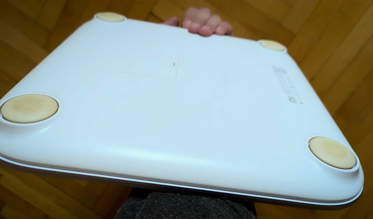 Умные напольные весы Xiaomi Mi Smart Scale 2