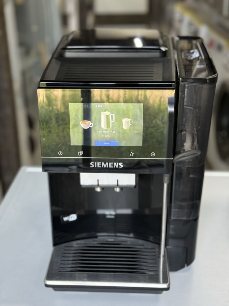 Кавомашина Siemens EQ700 TP703R09 кофемашина кофеварка siemens