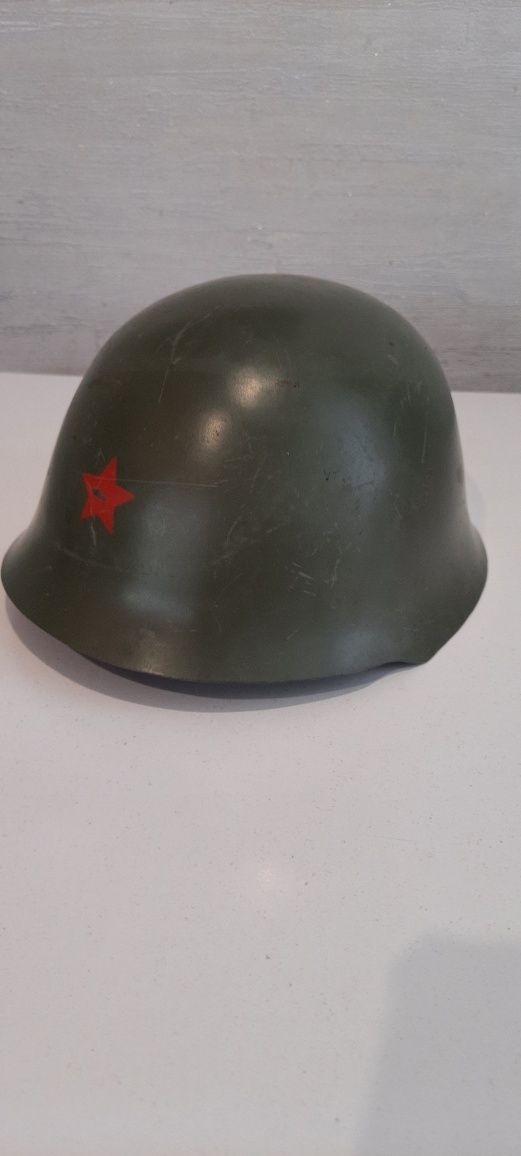 Продам югославский стальной шлем Ne44(каска)