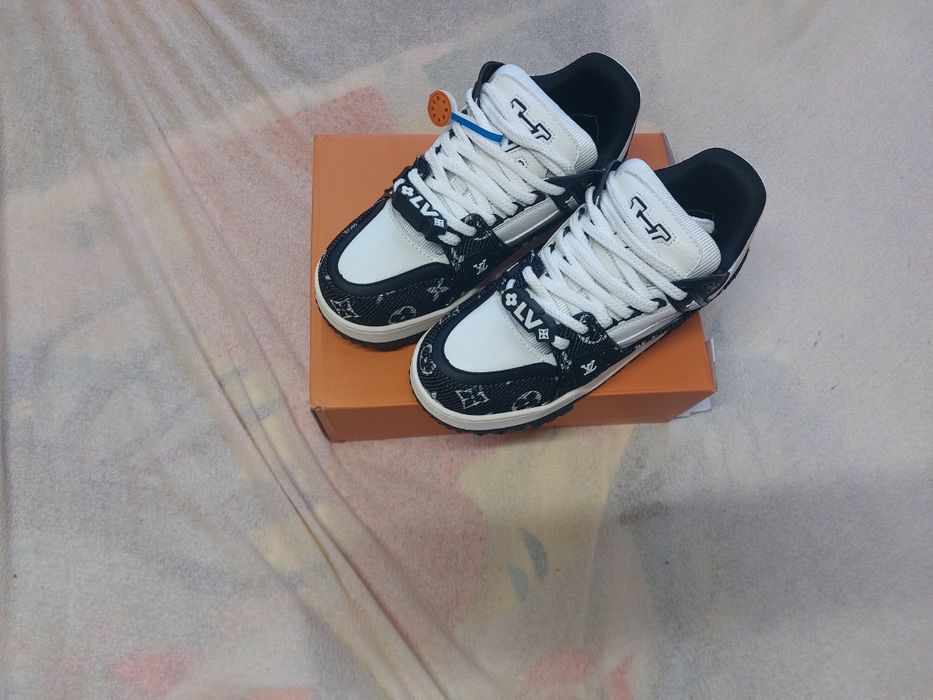 Louis Vuitton trainer