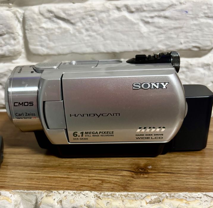 Видеокамера Sony handycam DSR - SR 30
