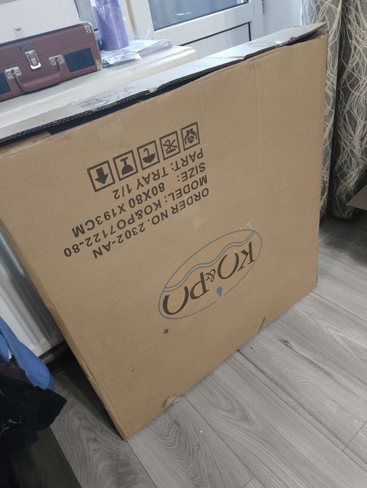 Душовий піддон 80*80