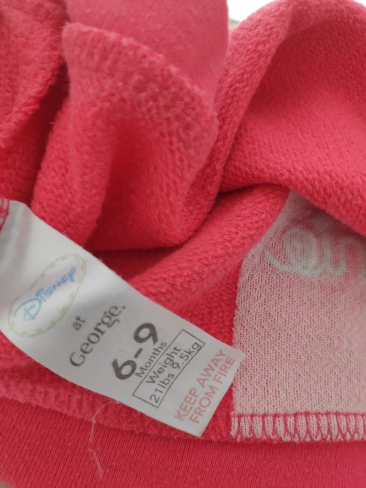 Czerwony sweterek Minnie 74