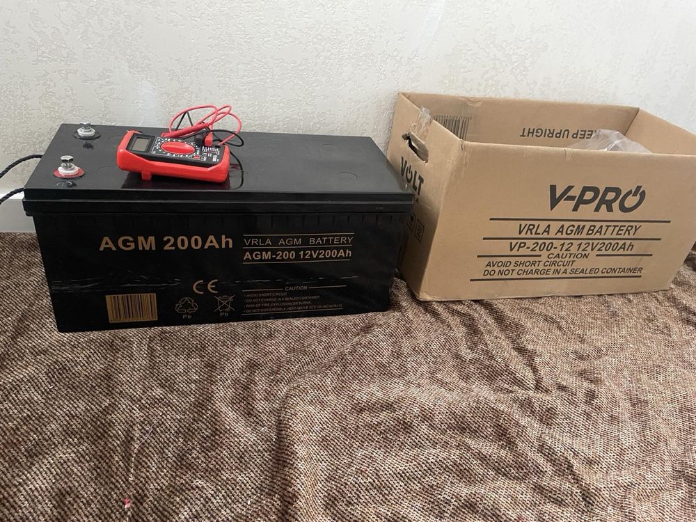 Акумуляторна батарея акумулятор Volt Polska AGM 12V 200Ah VRLA