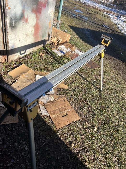 Стіл до торцовки Dewalt DE 7023