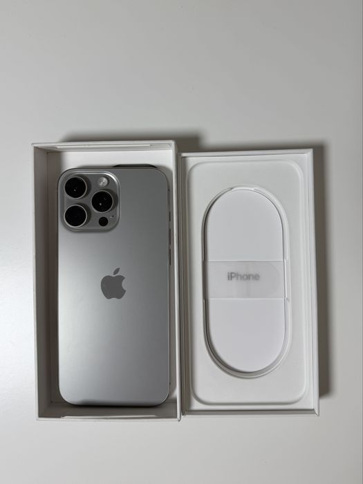 iPhone 16 Pro Max 256GB – Titânio Natural – Impecável!