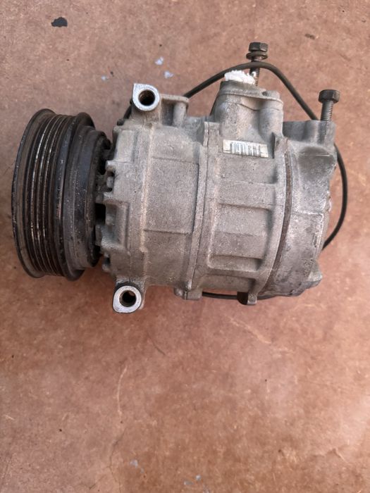 Компресор кондиціонера Ауді а4