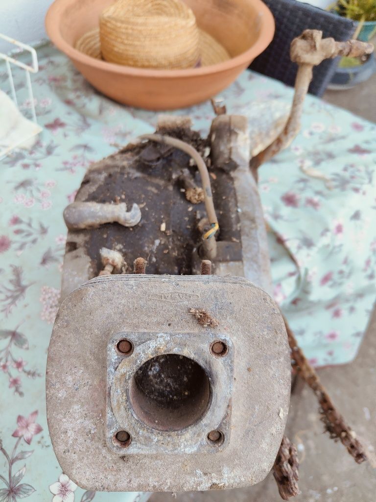 Motor casal está para a muito tempo.