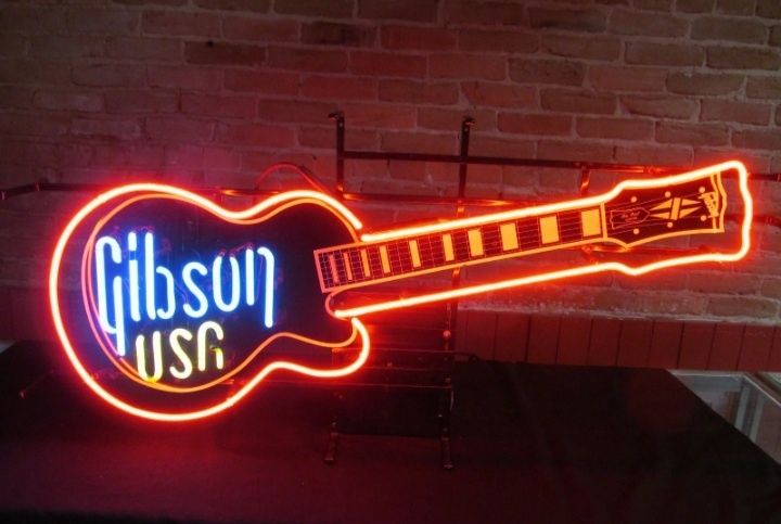 Oportunidade Gibson Les Paul Vintage Neon