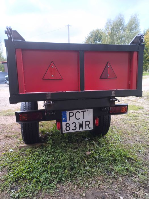 Przyczepa ciezarowo-rolnicza wywrotka zarejestrowana
