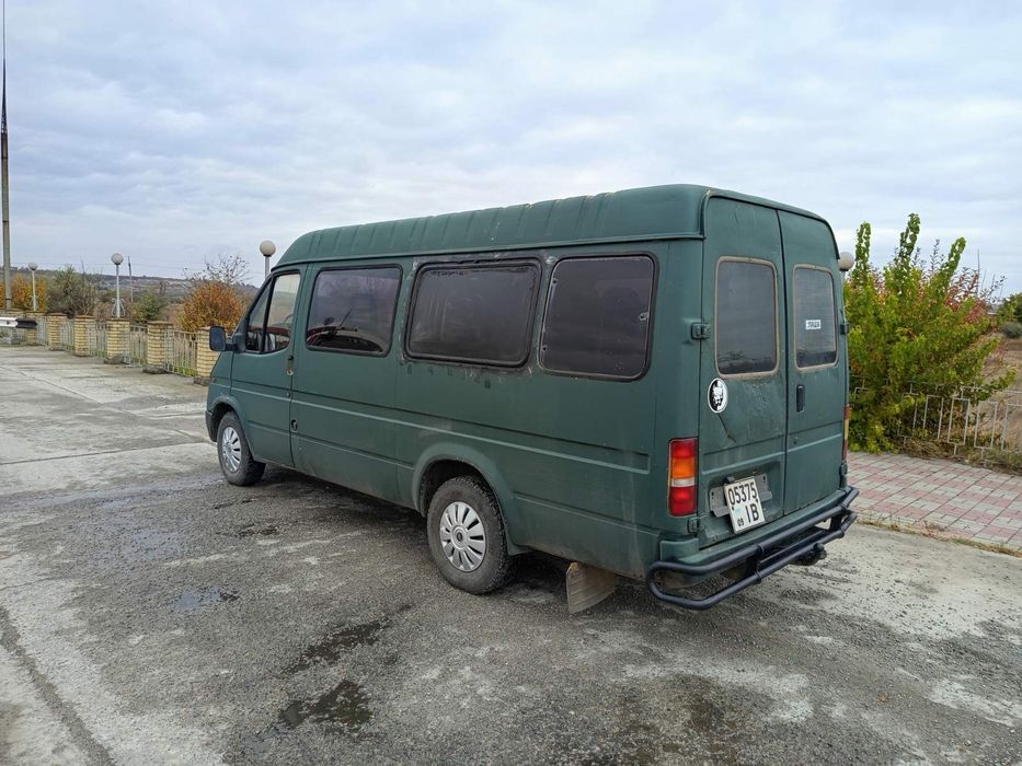 Продам рабочее авто на хорошем ходу