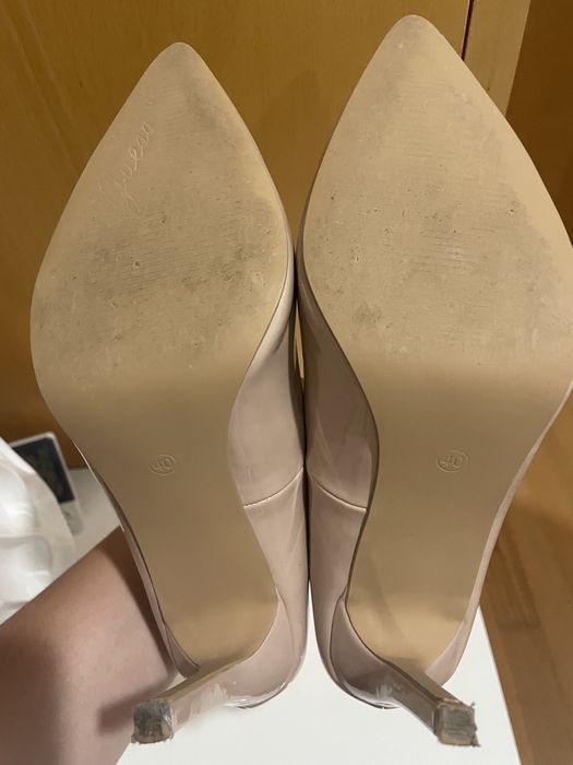 Stilettos guess usados uma vez