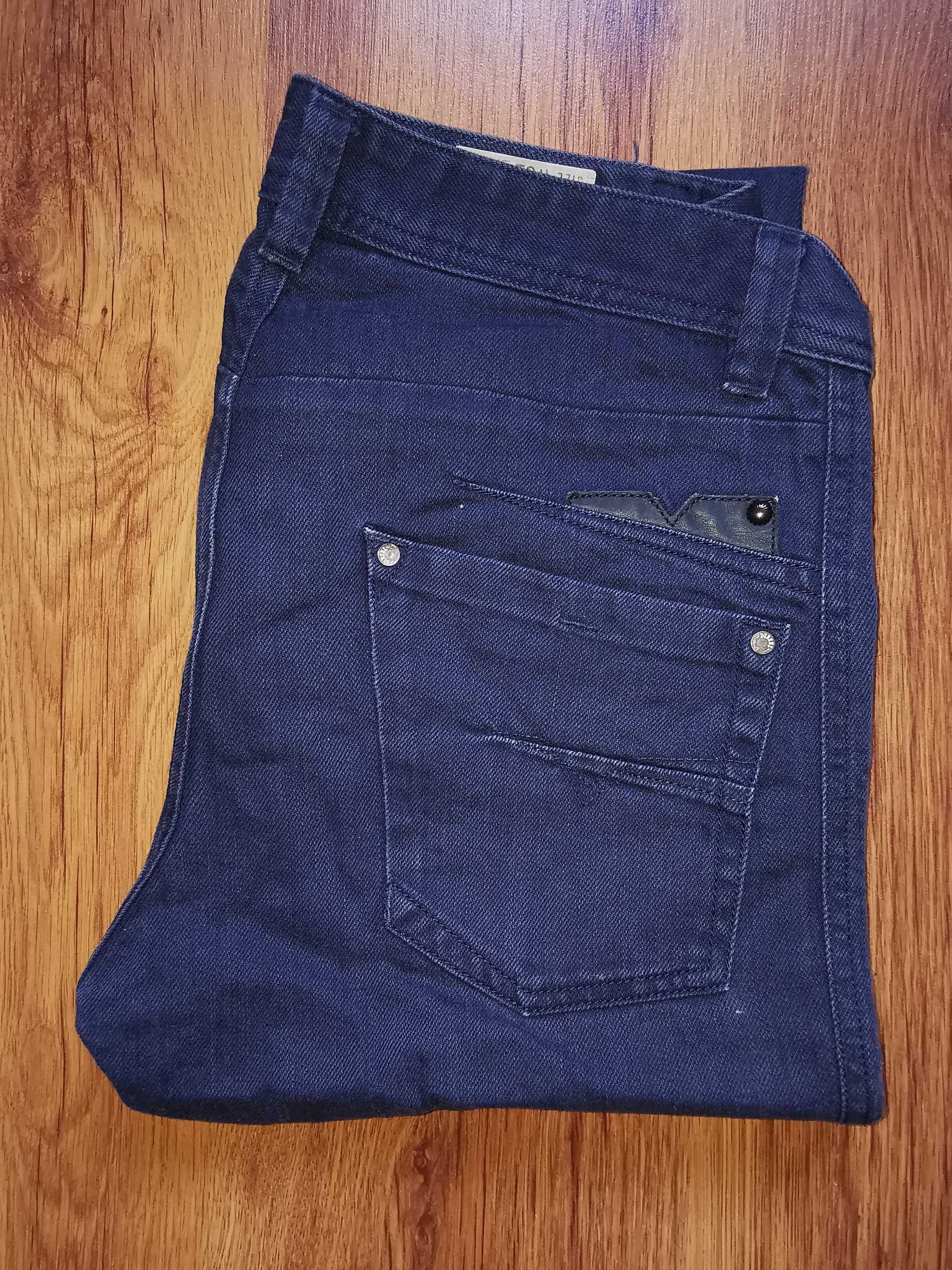 DIESEL DARRON W31 L32 SLIM jeansy made in ITALY