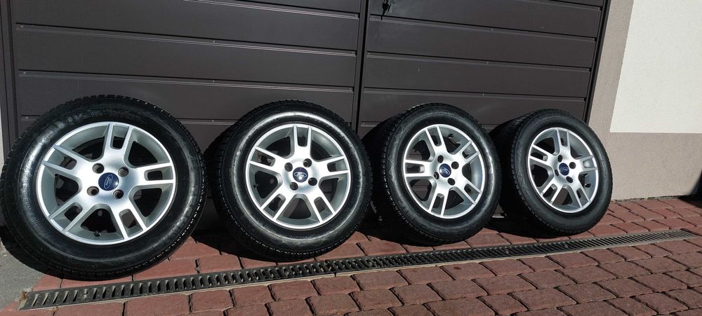Koła zimowe opony aluminiowe Ford - ALPIN MASTER 205/55R15"