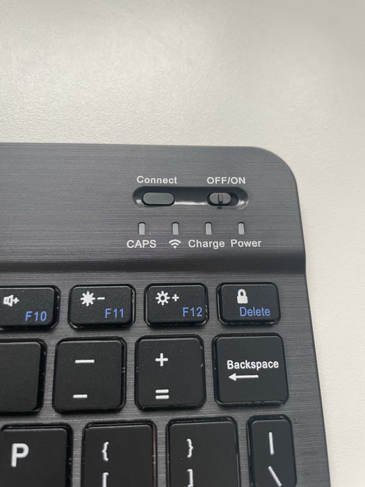 Klawiatura bezprzewodowa Bluetooth USB-C