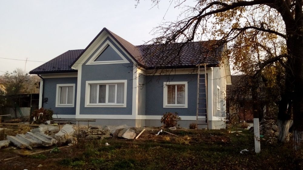 Дах. Будівництво, перекриття, ремонт дахів. Майстри-покрівельники.