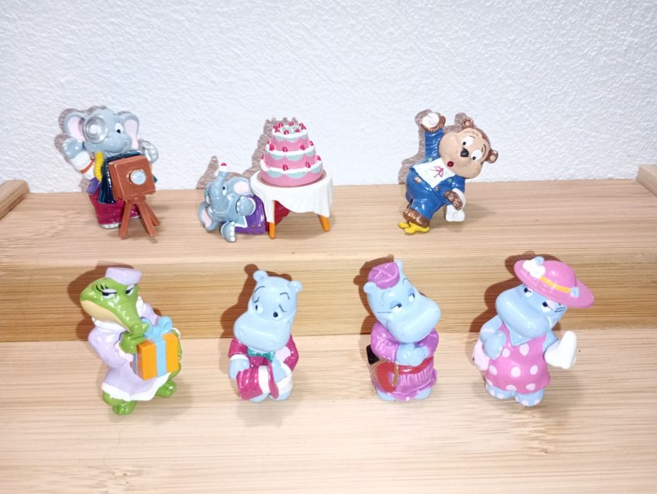 Figurki z kinder niespodzianki z serii wesele Hipciów