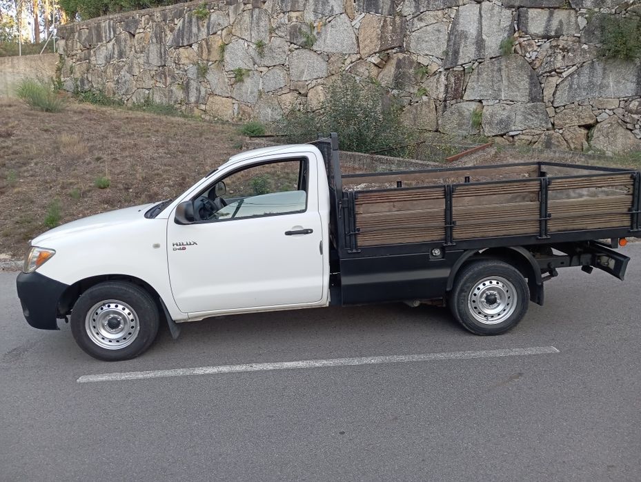 Toyota Hilux 2.5 d4d 3 lugares ano 2006