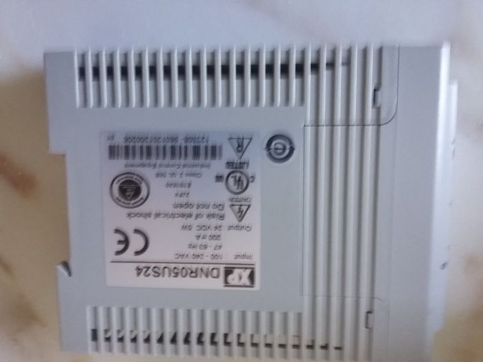 Fonte DIN DC 12 e 24V