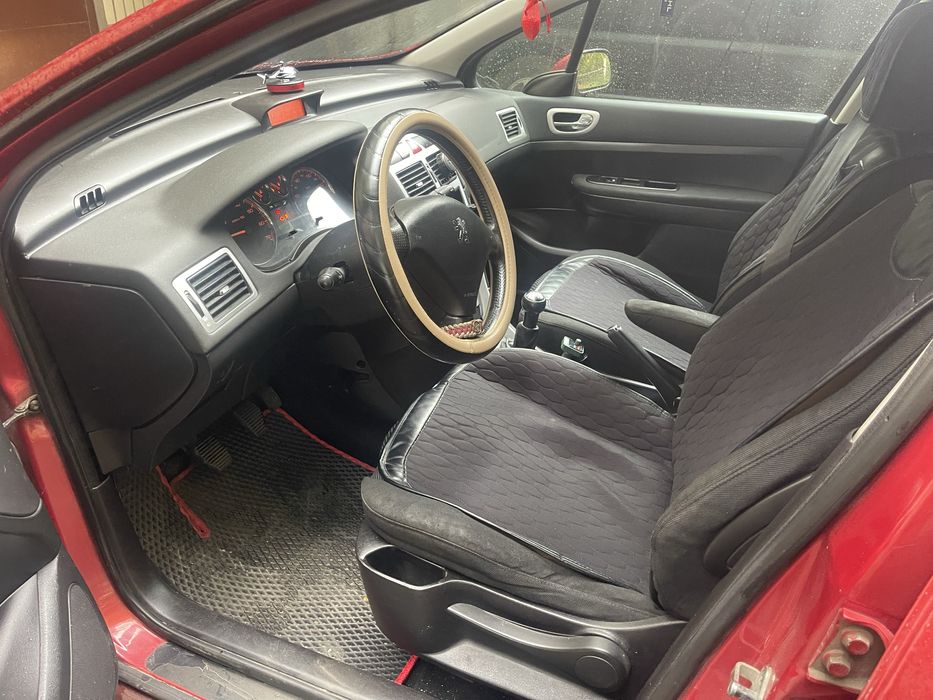 Продам Peugeot 307