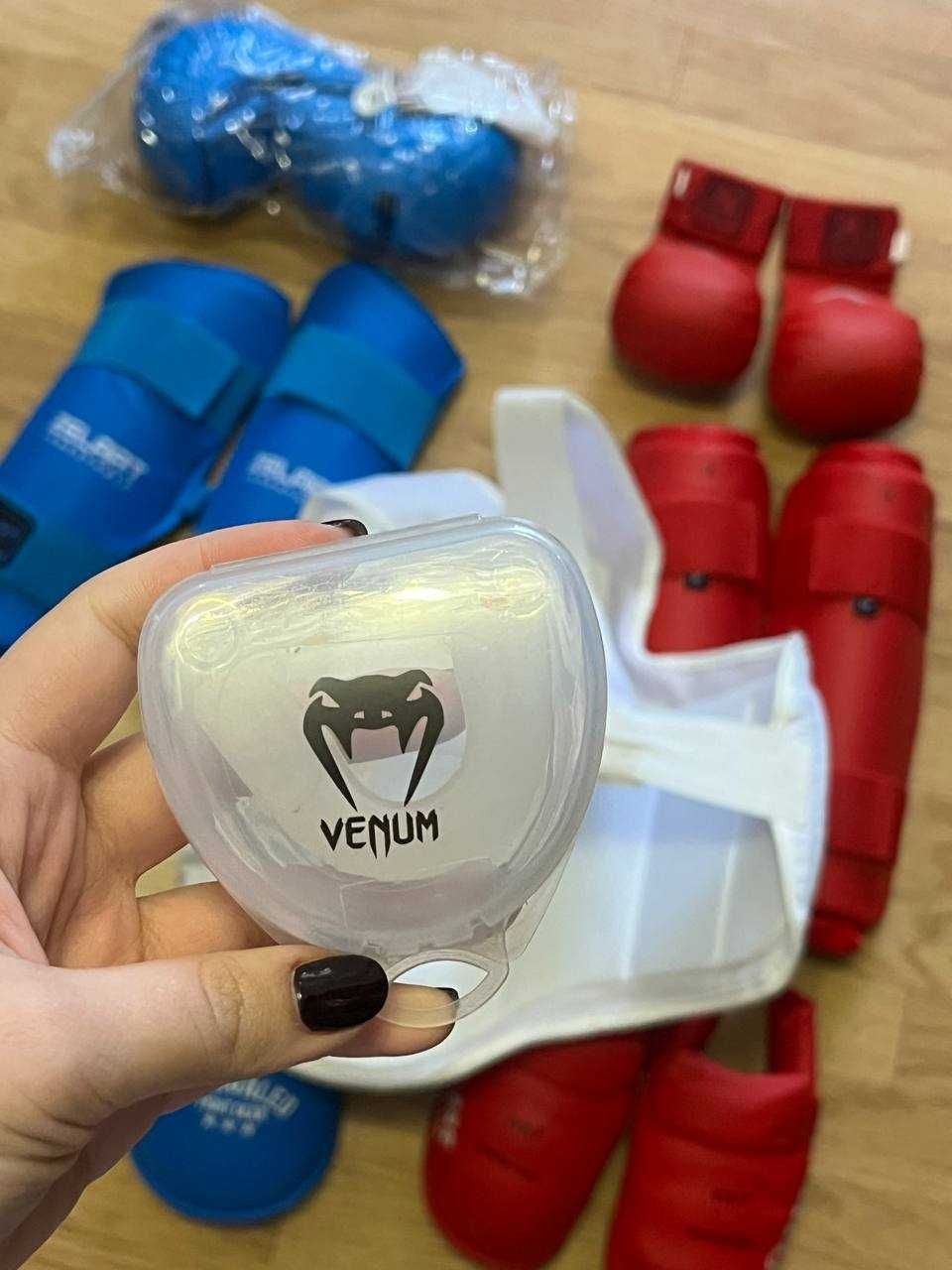 Капа для карате, однощелепна Venum