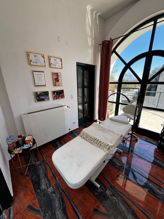 Gabinet - pomieszczenie do masazu lub inne uslugi kosmetyczne