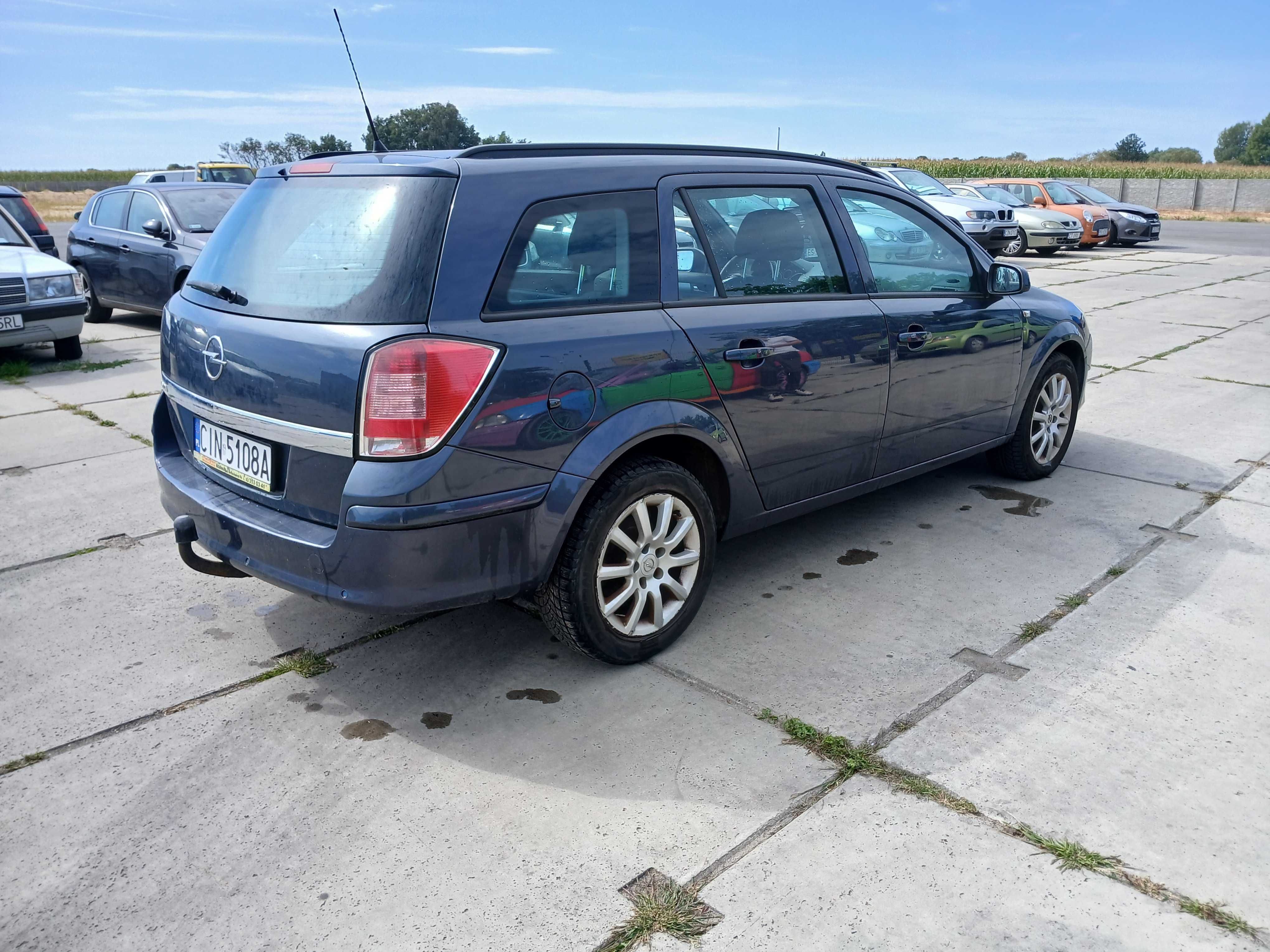 Opel Astra 1,6 benzyna