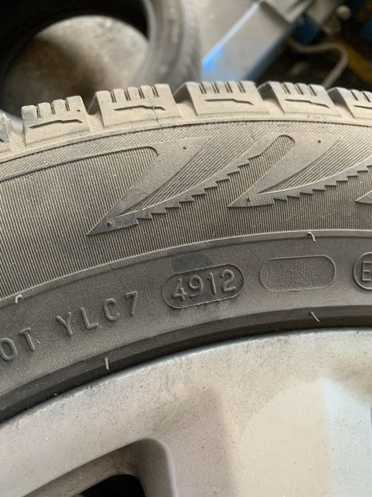 Діски з зимовою резиною на ауді