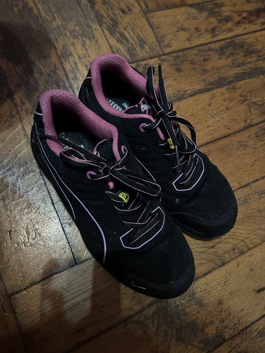 Buty robocze praktycznie nowe ( odbior osobisty )