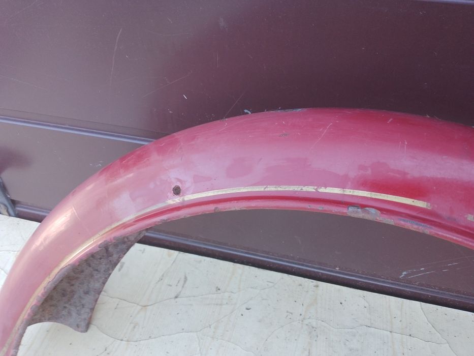 Błotnik tylny WSK bordowy oryginalny lakier