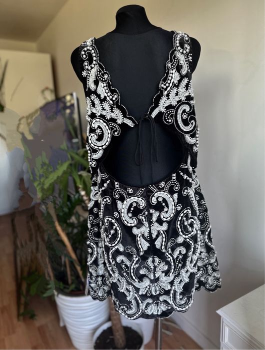 Asos Rochie aksamitna cekinowa sukienka mini 48 4 xl perłami
